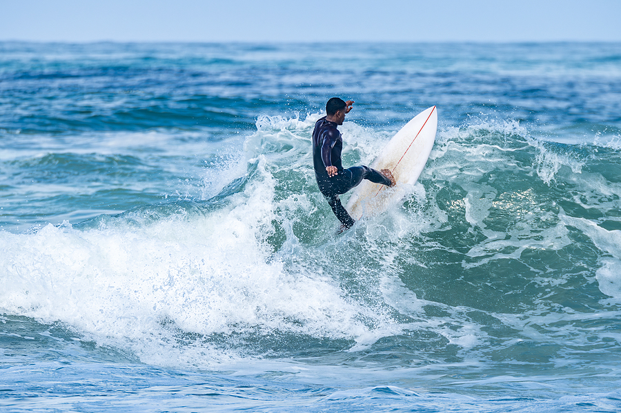 surfing in maui